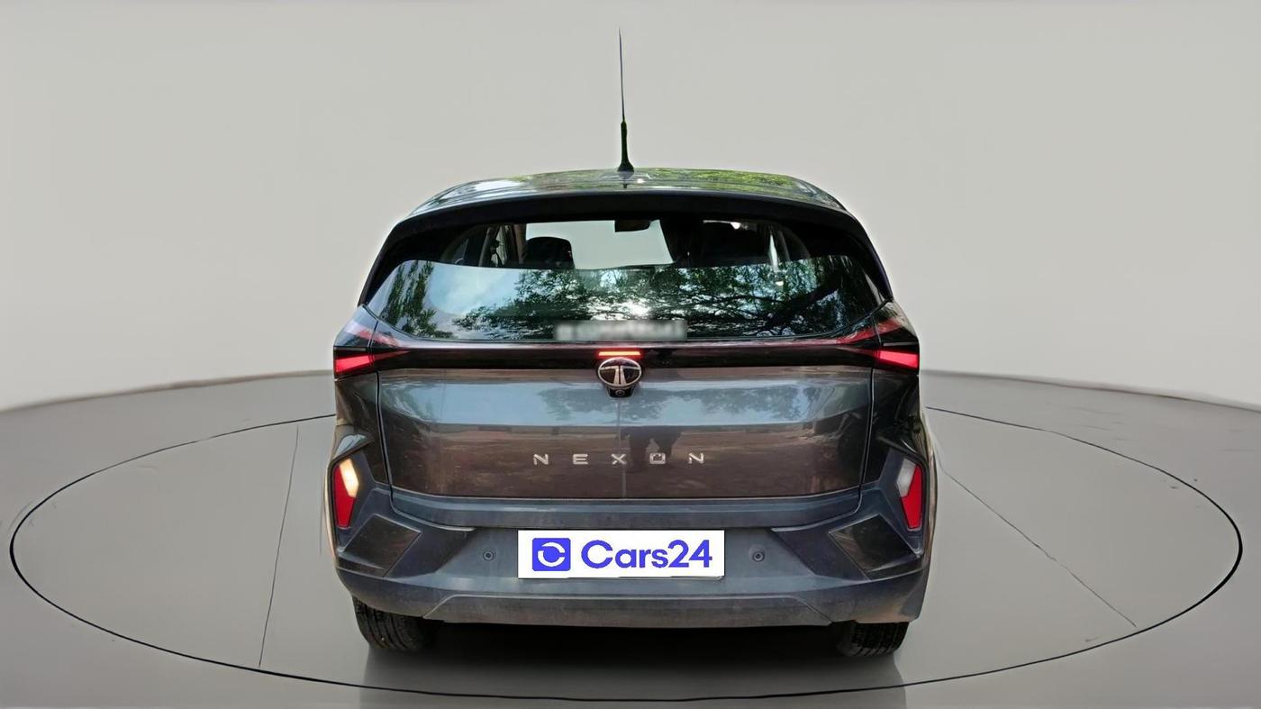 2025 Tata NEXON Smart Plus 1.2 Revotron 6 AMT, Petrol, Automatic, 15,781 km, exterior