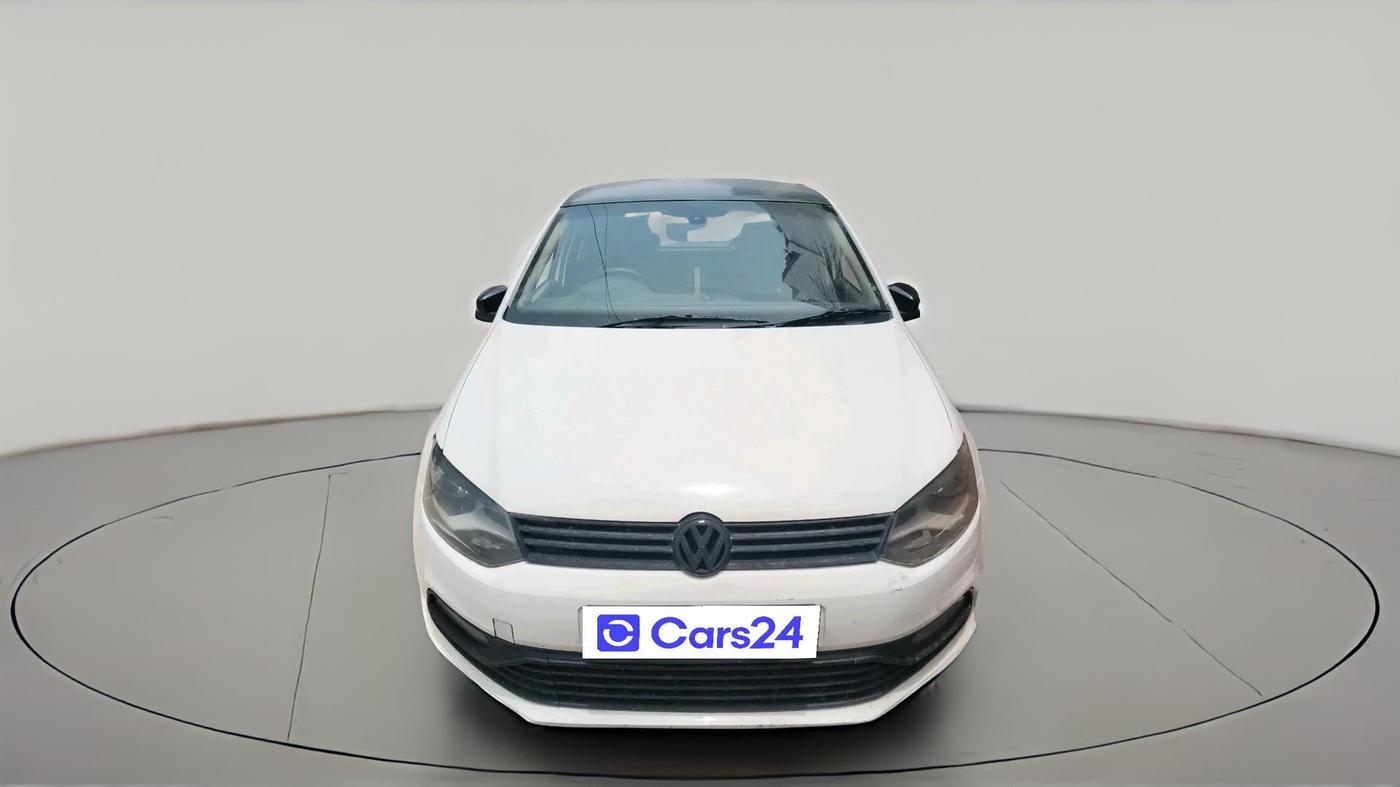 2016 Volkswagen Polo HIGHLINE1.2L, Petrol, Manual, 80,658 km, exterior
