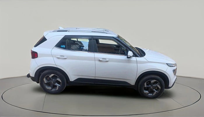 2020 Hyundai VENUE SX 1.5 CRDI, Diesel, Manual, 53,886 km, exterior