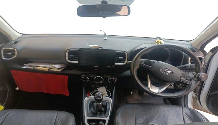 2020 Hyundai VENUE SX 1.5 CRDI, Diesel, Manual, 53,886 km, interior