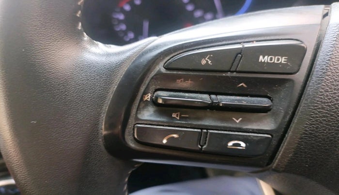 2020 Hyundai VENUE SX 1.5 CRDI, Diesel, Manual, 53,886 km, interior