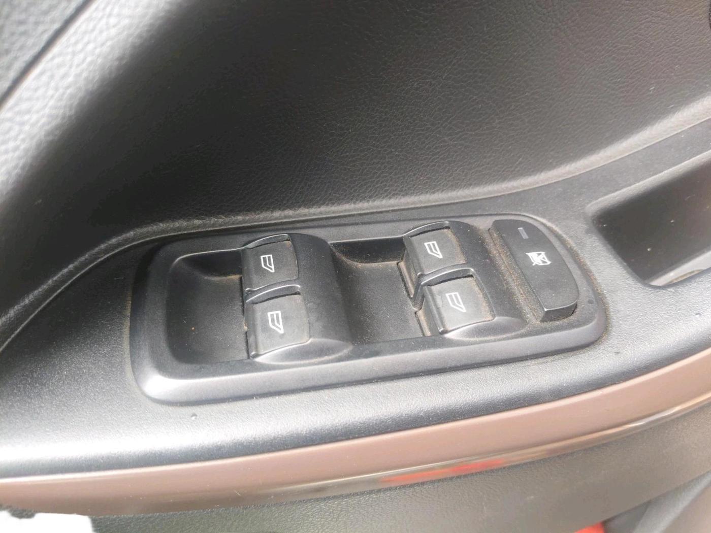 2021 Ford FREESTYLE TITANIUM 1.2 PETROL, Petrol, Manual, 74,695 km, interior