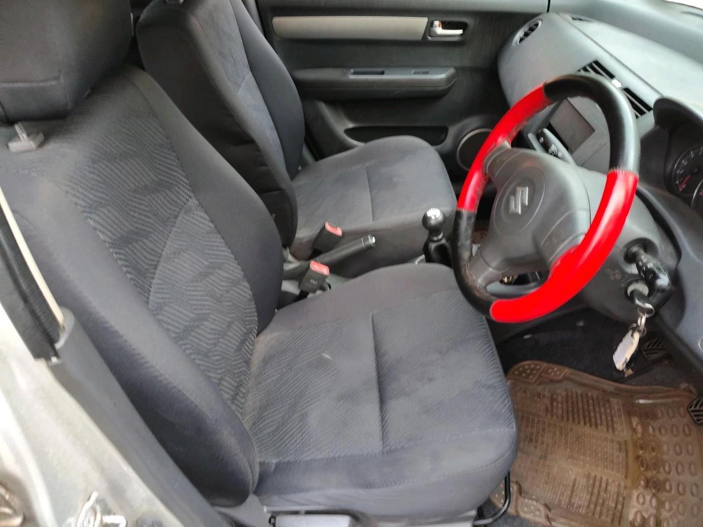 2011 Maruti Swift VXI, Petrol, Manual, 29,039 km, interior