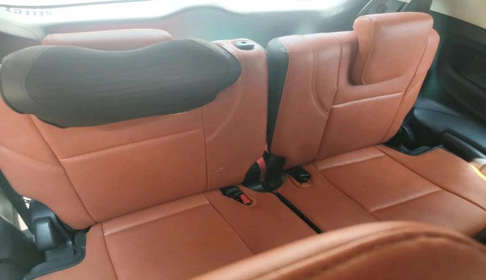 2019 Toyota Innova Crysta 2.4 VX 8 STR, Diesel, Manual, 2,61,978 km, interior