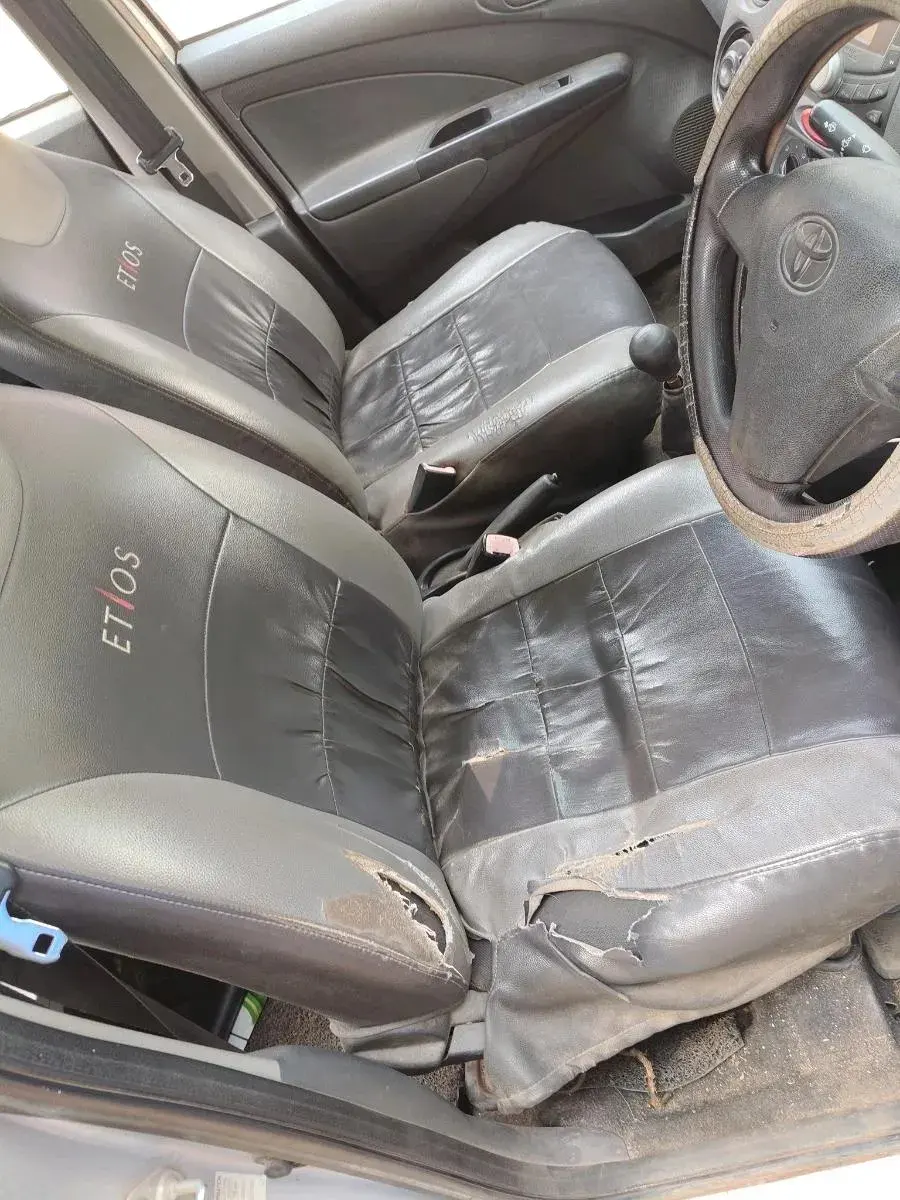 2012 Toyota Etios G, Petrol, Manual, 39,112 km, interior