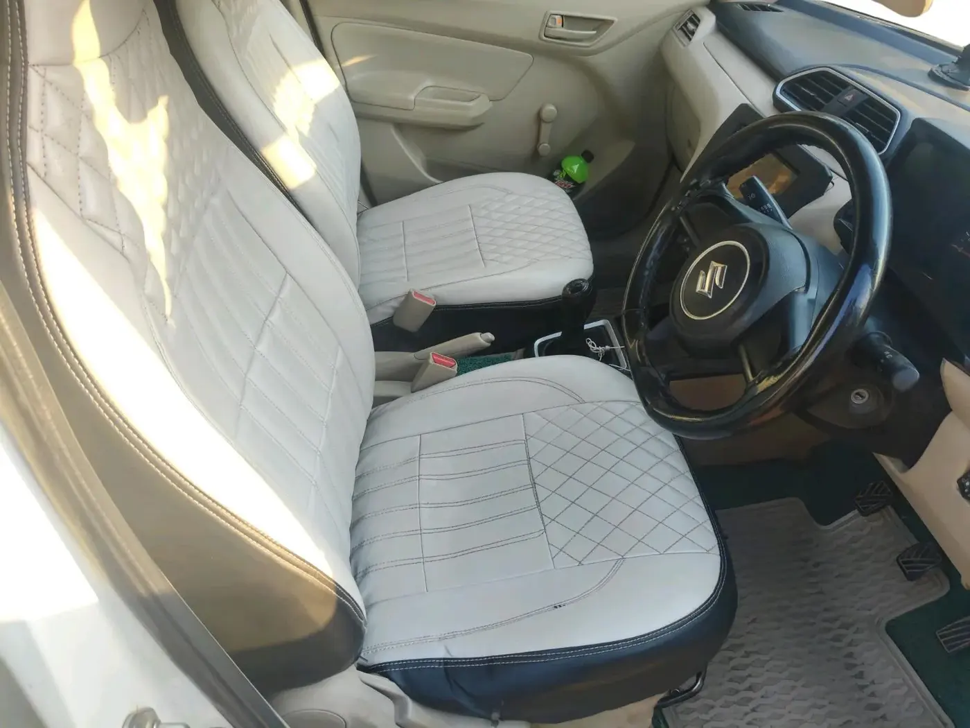 2020 Maruti Dzire LXI, Petrol, Manual, 1,56,752 km, interior
