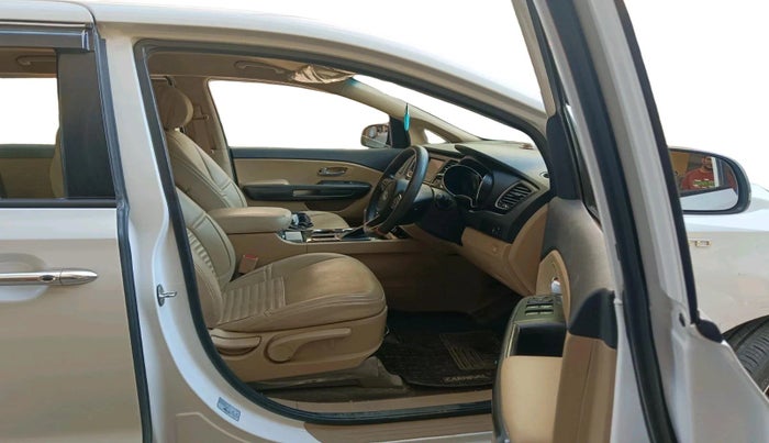 2021 KIA CARNIVAL PREMIUM 2.2 8 STR, Diesel, Automatic, 25,771 km, interior