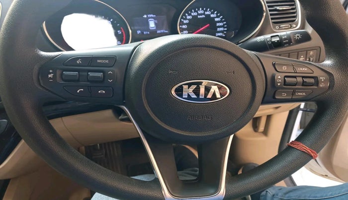 2021 KIA CARNIVAL PREMIUM 2.2 8 STR, Diesel, Automatic, 25,771 km, interior