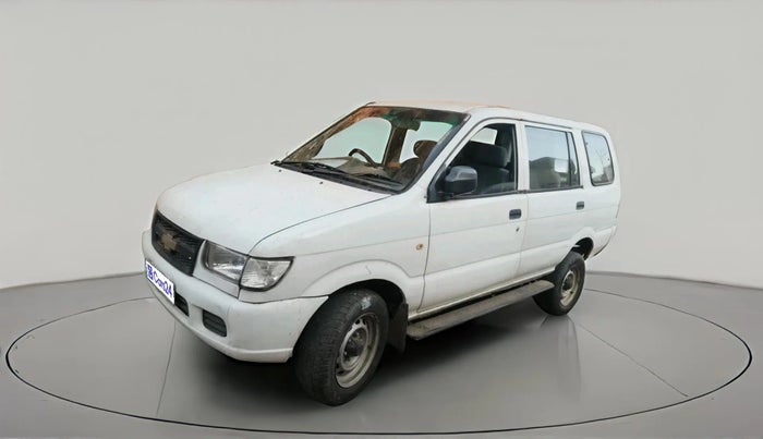 2011 Chevrolet Tavera LS B2 7 STR, Diesel, Manual, 1,73,916 km, exterior