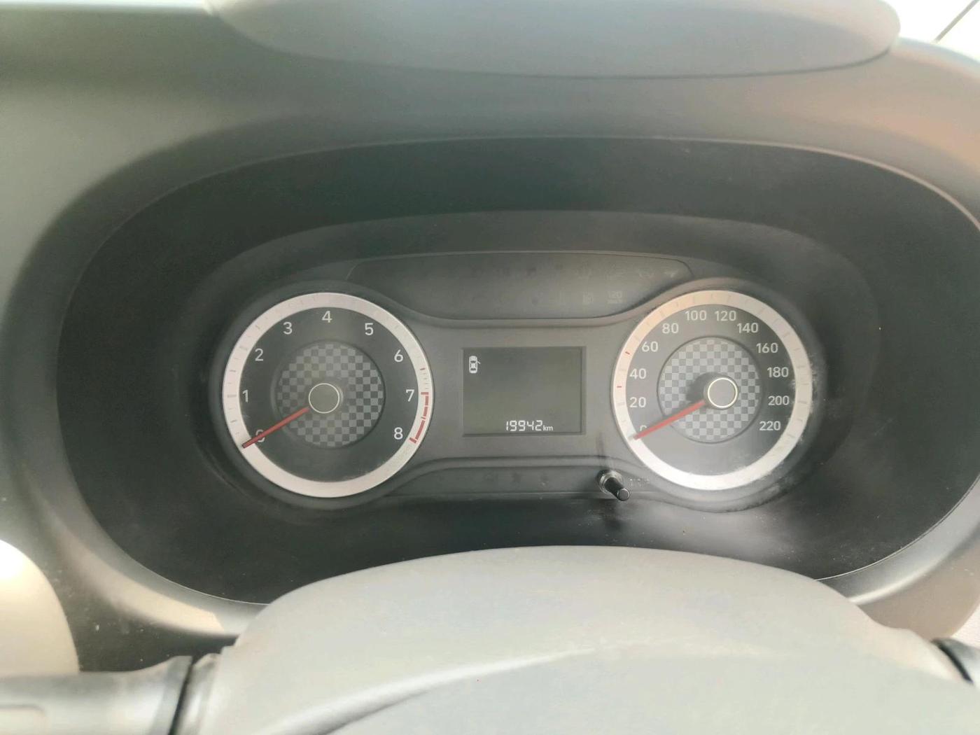 2020 Hyundai GRAND I10 NIOS MAGNA 1.2 KAPPA VTVT, Petrol, Manual, 19,942 km, interior