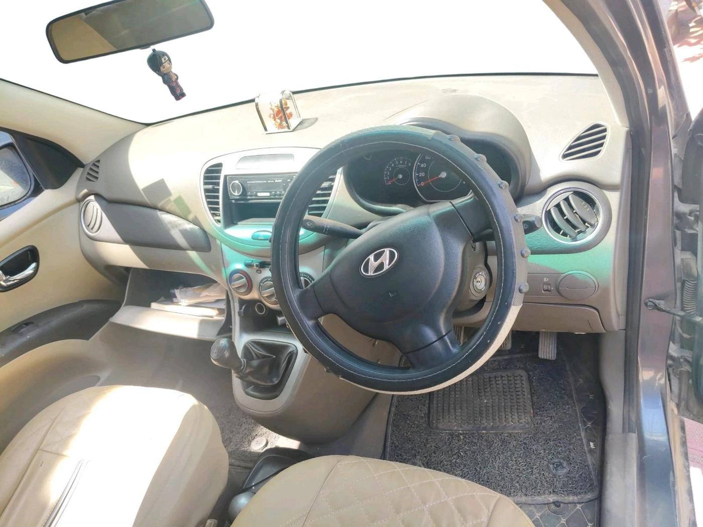 2011 Hyundai i10 MAGNA 1.1, Petrol, Manual, 34,113 km, interior