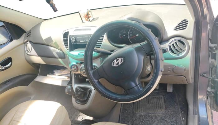 2011 Hyundai i10 MAGNA 1.1, Petrol, Manual, 34,113 km, interior