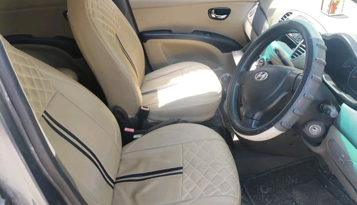 2011 Hyundai i10 MAGNA 1.1, Petrol, Manual, 34,113 km, interior
