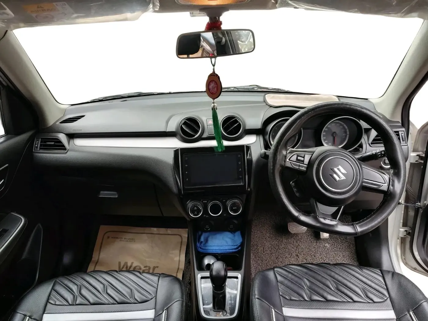 2022 Maruti Swift ZXI AMT, Petrol, Automatic, 46,152 km, interior