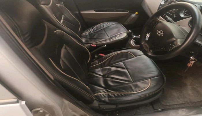 2015 Hyundai Grand i10 SPORTZ 1.1 CRDI, Diesel, Manual, 91,439 km, interior