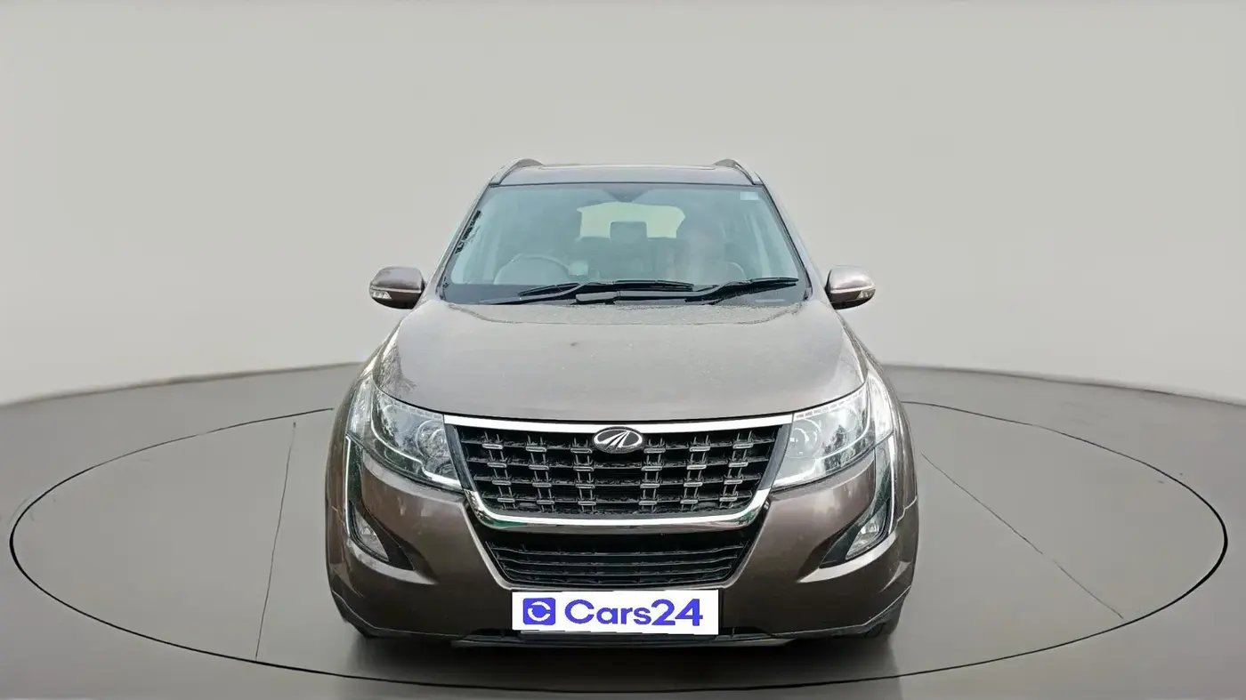 2019 Mahindra XUV500 W11 AT, Diesel, Automatic, 60,700 km, exterior