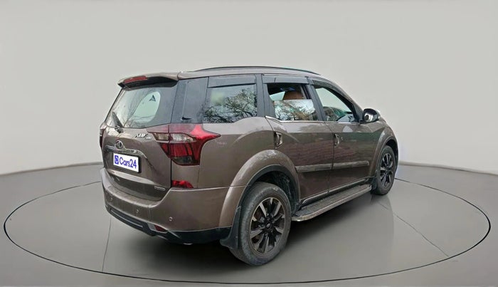 2019 Mahindra XUV500 W11 AT, Diesel, Automatic, 60,500 km, exterior