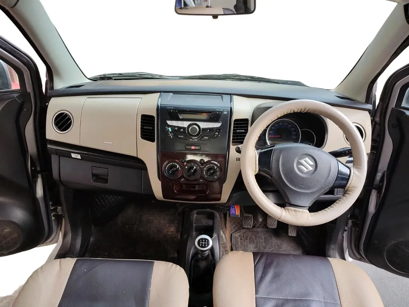 2018 Maruti Wagon R 1.0 VXI, Petrol, Manual, 41,215 km, interior