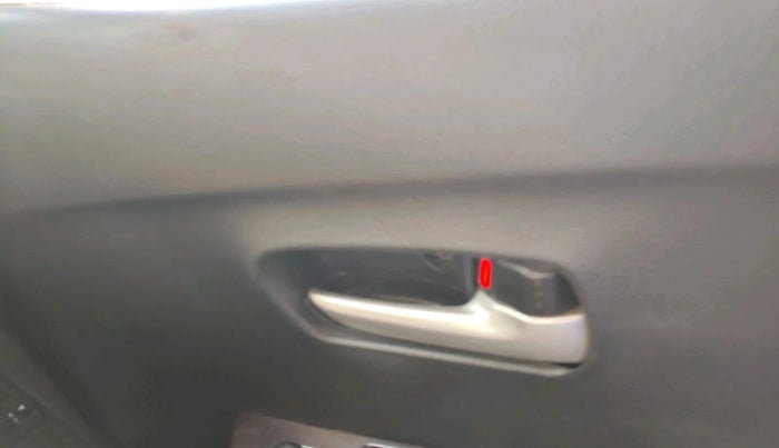 2018 Maruti Wagon R 1.0 VXI, Petrol, Manual, 41,215 km, interior