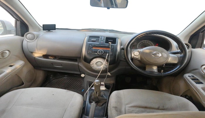 2012 Nissan Sunny XL, CNG, Manual, 62,142 km, interior