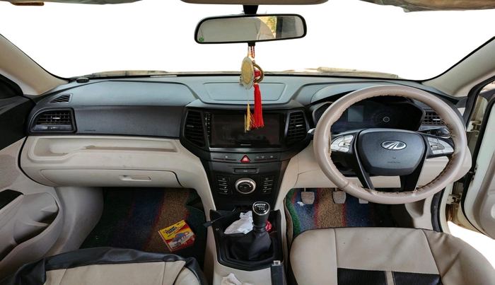 2021 Mahindra XUV300 W4 1.5 DIESEL, Diesel, Manual, 42,264 km, interior