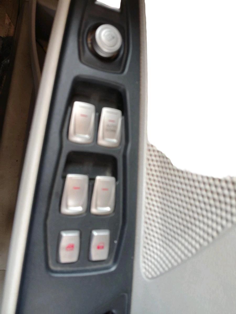 2021 Mahindra XUV300 W4 1.5 DIESEL, Diesel, Manual, 42,264 km, interior