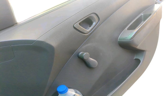 2015 Chevrolet Beat PS PETROL, Petrol, Manual, 49,242 km, interior