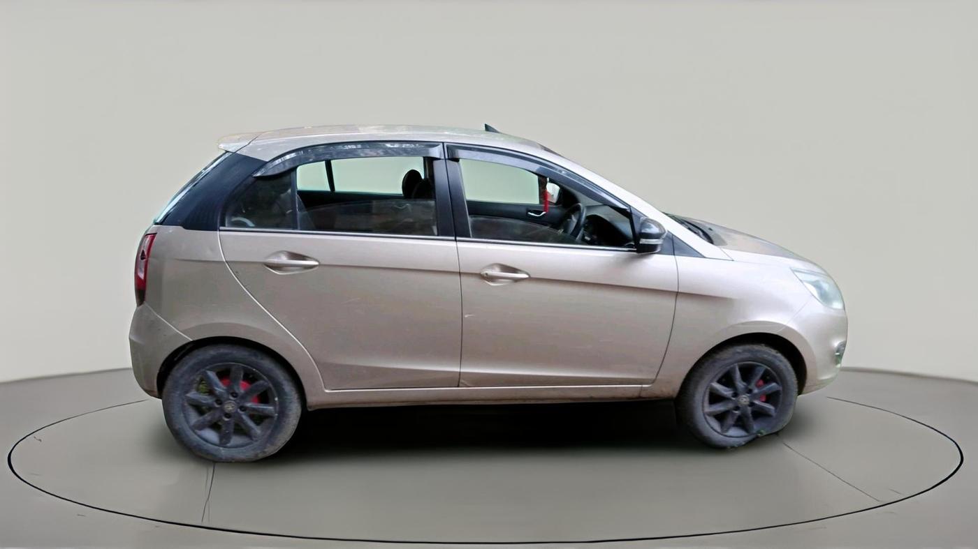 2015 Tata Bolt XT REVOTRON, Petrol, Manual, 42,109 km, exterior