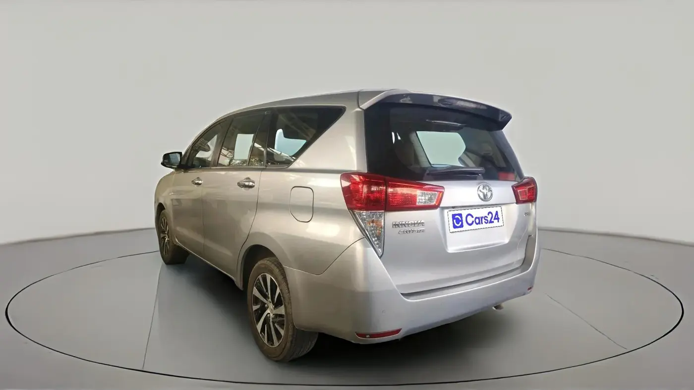 2022 Toyota Innova Crysta 2.4 ZX AT 7 STR, Diesel, Automatic, 64,330 km, exterior