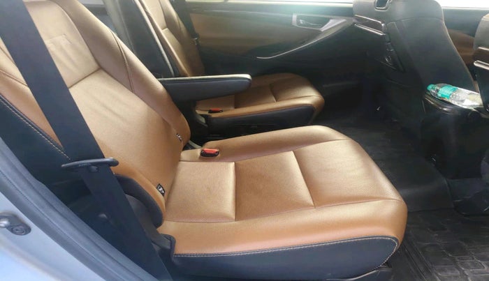 2022 Toyota Innova Crysta 2.4 ZX AT 7 STR, Diesel, Automatic, 64,330 km, interior