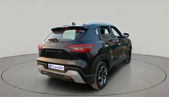 2024 Nissan MAGNITE Acenta B4D 1.0 Petrol AMT, CNG, Automatic, 28,465 km, exterior