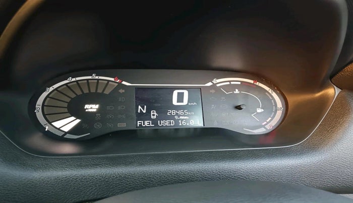 2024 Nissan MAGNITE Acenta B4D 1.0 Petrol AMT, CNG, Automatic, 28,465 km, interior