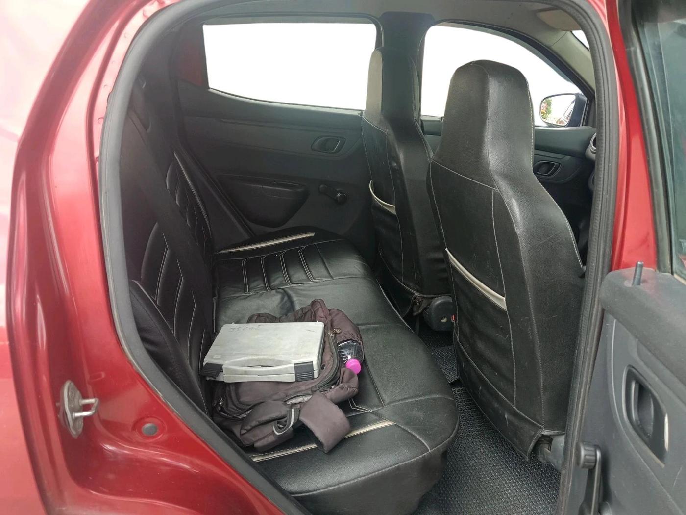 2016 Renault Kwid RXL, Petrol, Manual, 37,714 km, interior
