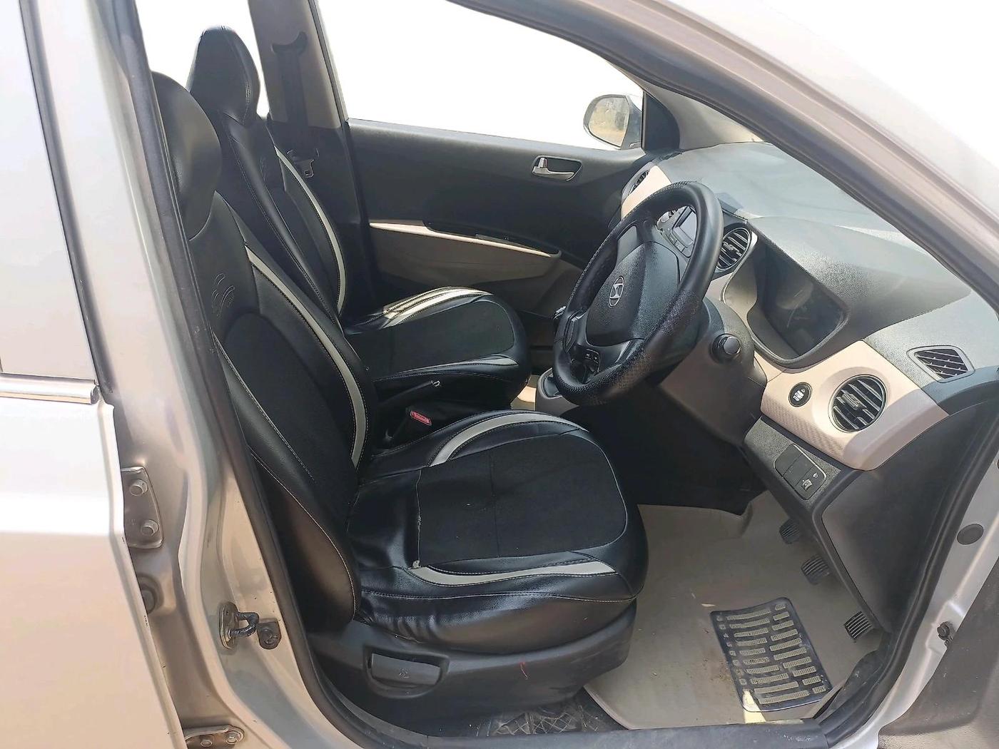 2013 Hyundai Grand i10 SPORTZ 1.1 CRDI, Diesel, Manual, 79,066 km, interior