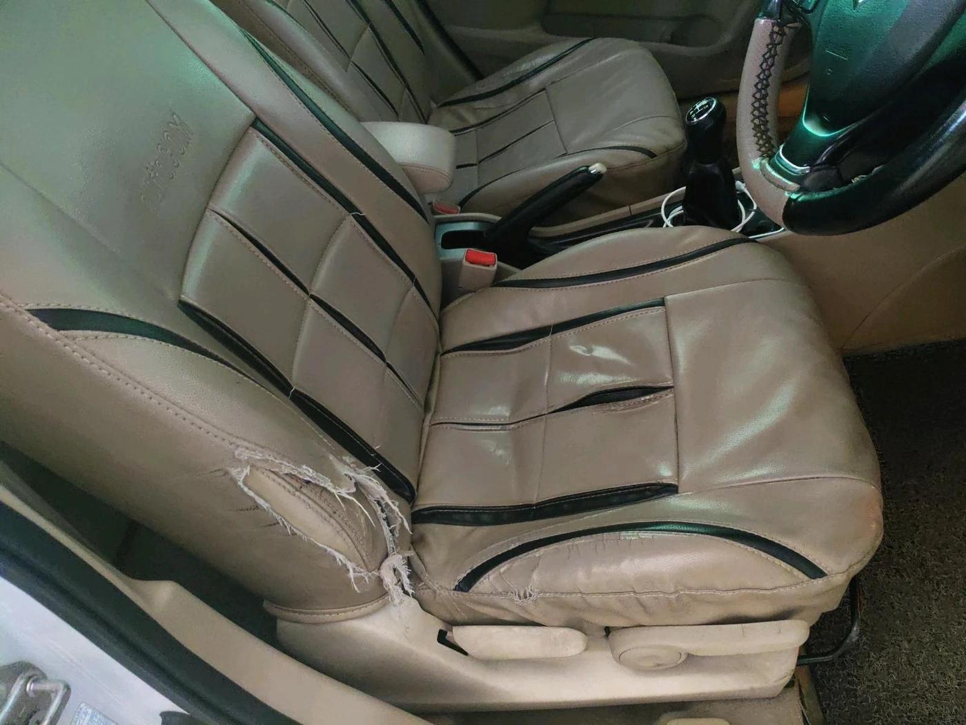2015 Maruti Ciaz ZXI, Petrol, Manual, 78,557 km, interior