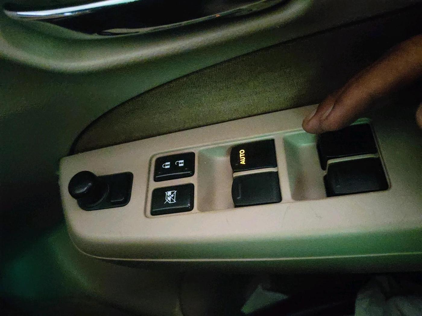 2015 Maruti Ciaz ZXI, Petrol, Manual, 78,557 km, interior