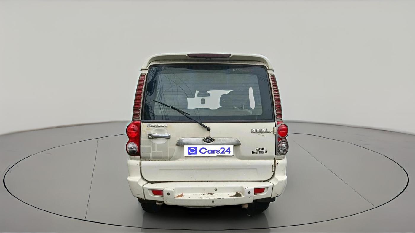 2014 Mahindra Scorpio VLX 2WD BS-III, Diesel, Manual, 1,99,396 km, exterior