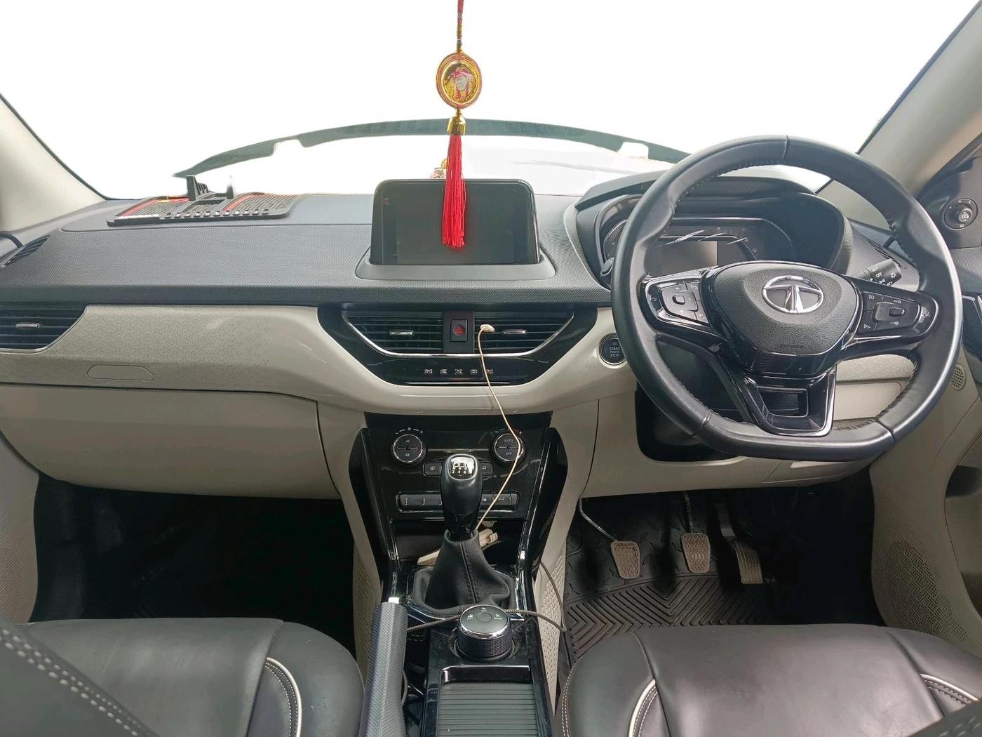 2023 Tata NEXON XZ PLUS PETROL SUNROOF, Petrol, Manual, 19,466 km, interior