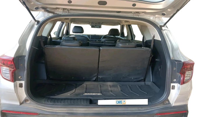 2023 KIA CARENS PREMIUM 1.5 PETROL 7 STR, Petrol, Manual, 13,474 km, exterior