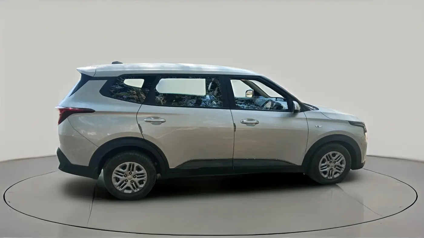 2023 KIA CARENS PREMIUM 1.5 PETROL 7 STR, Petrol, Manual, 13,474 km, exterior