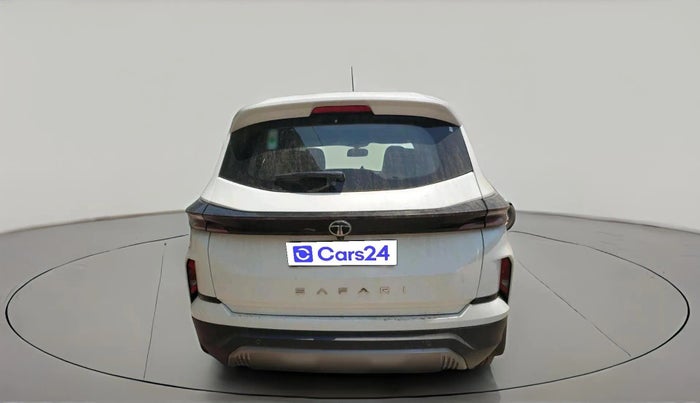 2025 Tata Safari ADVENTURE PLUS AT, Diesel, Automatic, 14,935 km, exterior