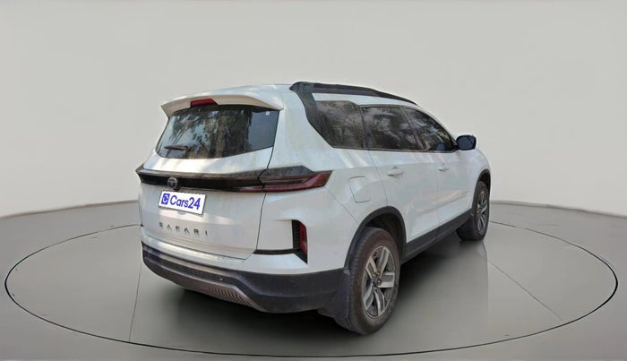 2025 Tata Safari ADVENTURE PLUS AT, Diesel, Automatic, 14,935 km, exterior