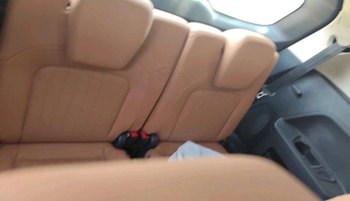 2025 Tata Safari ADVENTURE PLUS AT, Diesel, Automatic, 14,935 km, interior