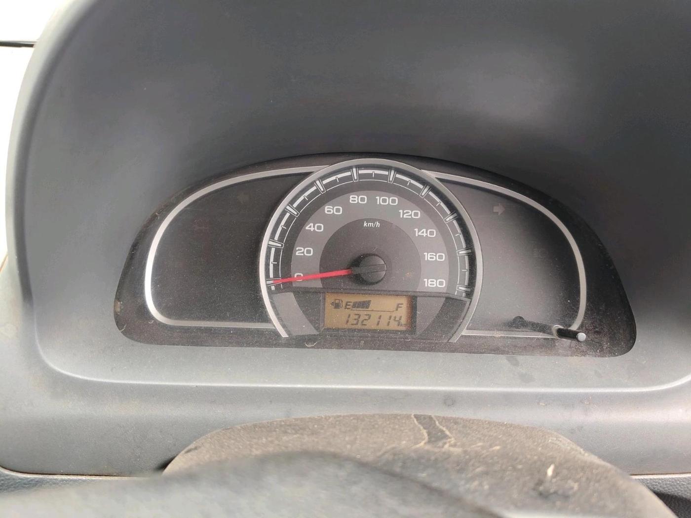2013 Maruti Alto 800 LXI, Petrol, Manual, 1,32,114 km, interior