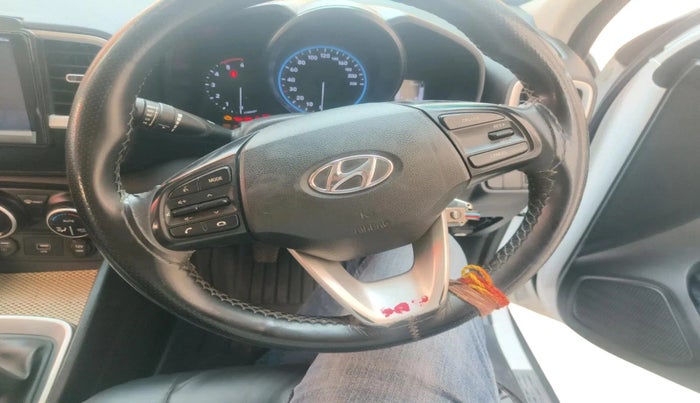 2020 Hyundai VENUE SX 1.5 CRDI, Diesel, Manual, 95,547 km, interior