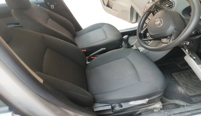 2018 Tata Tiago XZ PETROL, Petrol, Manual, 41,934 km, interior