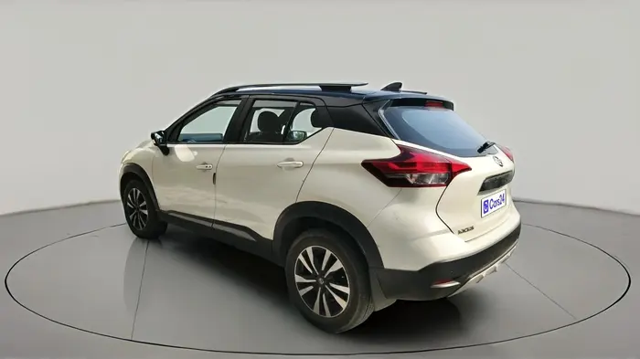 2020 Nissan Kicks XV PREMIUM (O) TURBO 1.3 DUAL TONE, Petrol, Manual, 83,300 km, exterior