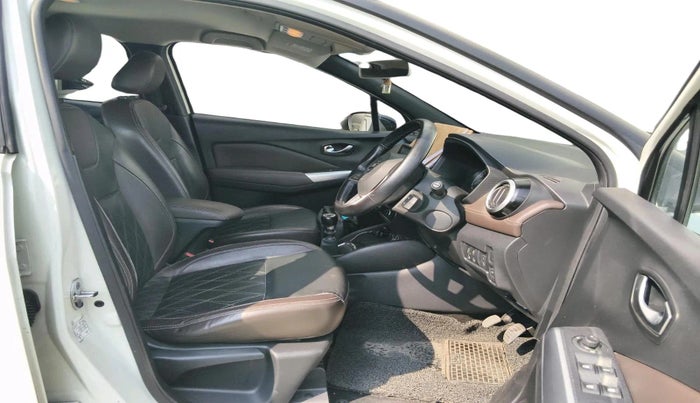 2020 Nissan Kicks XV PREMIUM (O) TURBO 1.3 DUAL TONE, Petrol, Manual, 81,693 km, interior