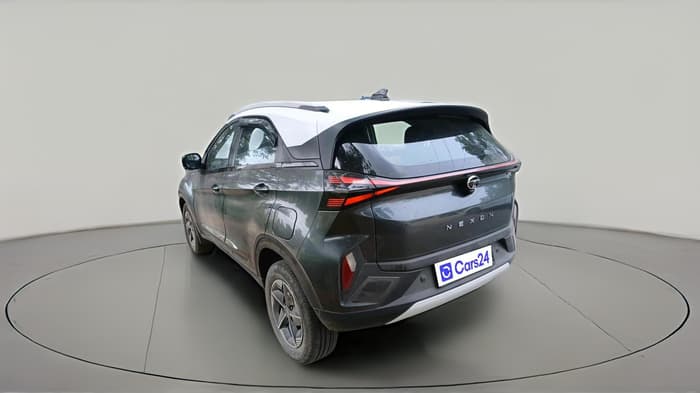 2024 Tata NEXON CREATIVE PLUS S 1.2 REVOTRON 6 AMT DT, Petrol, Automatic, 62,603 km, exterior