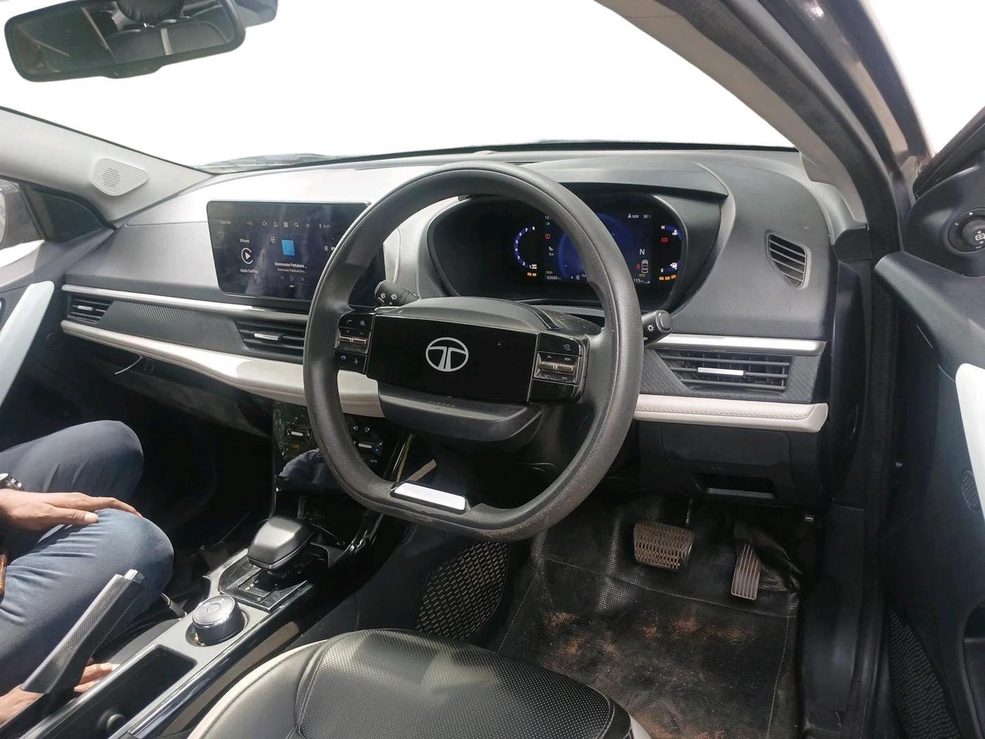 2024 Tata NEXON CREATIVE PLUS S 1.2 REVOTRON 6 AMT DT, Petrol, Automatic, 62,603 km, interior